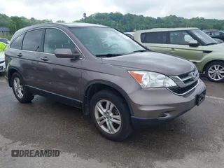 2011 Honda CR-V EX-L z VIN 5J6RE4H78BL019988, wystawiony jako IAAI lot #42220839 z przebiegiem 129 704 mil mil oraz . Historia ofert i sprzedaży dostępna na DreamBid. Obrazek 1.