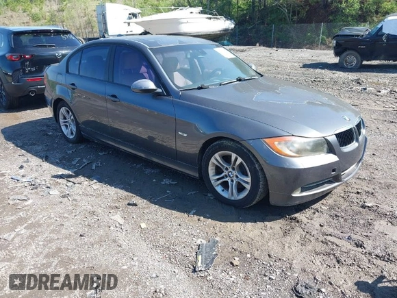 2008 BMW 3 Series 328i with VIN WBAVA37518NL18355, listed as a IAAI auction lot 41972403 with 137,859 mi miles. Bid and sale history available at carsss.com. Image 1.
