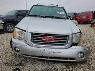 2009 GMC Envoy SLE with VIN 1GKDS33S492129469, listed as a Copart auction lot 83232024 with 131,735 mi miles and Salvage Title. Bid and sale history available at carsss.com. Image 5.