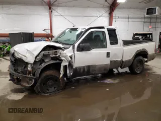 2008 Ford Super Duty F-250 SRW XL with VIN 1FTNX20558EE11711, listed as a Copart auction lot 88462905 with 0 mi miles and Salvage Title. Bid and sale history available at carsss.com. Image 1.