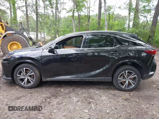 2024 Lexus RX 350 with VIN 2T2BAMCAXRC038674, listed as a IAAI auction lot 42145782 with 38,483 mi miles and . Bid and sale history available at DreamBid. Image 14.