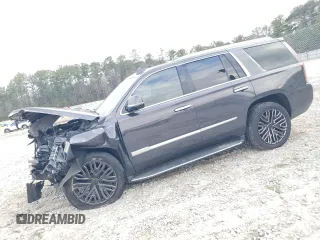 2018 Cadillac Escalade Luxury z VIN 1GYS4BKJ5JR372763, wystawiony jako Copart lot #44122245 z przebiegiem Nie podano mil oraz Szkoda całkowita • Salvage title. Historia ofert i sprzedaży dostępna na DreamBid. Obrazek 1.
