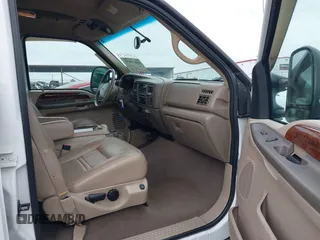 2000 Ford Excursion Limited with VIN 1FMNU43S0YEC77191, listed as a IAAI auction lot 41593538 with 207,847 mi miles and . Bid and sale history available at DreamBid. Image 5.