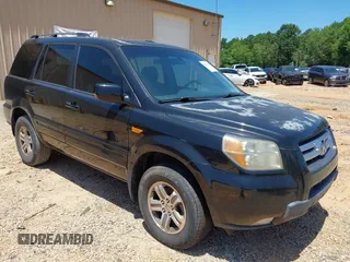 2008 Honda Pilot SE with VIN 5FNYF183X8B000347, listed as a IAAI auction lot 42521217 with 177,771 mi miles and . Bid and sale history available at DreamBid. Image 1.