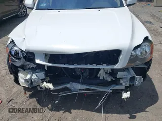 2007 Volvo XC90 I6 z VIN YV4CZ982671408873, wystawiony jako IAAI lot #42240300 z przebiegiem 248 914 mil mil oraz . Historia ofert i sprzedaży dostępna na DreamBid. Obrazek 6.