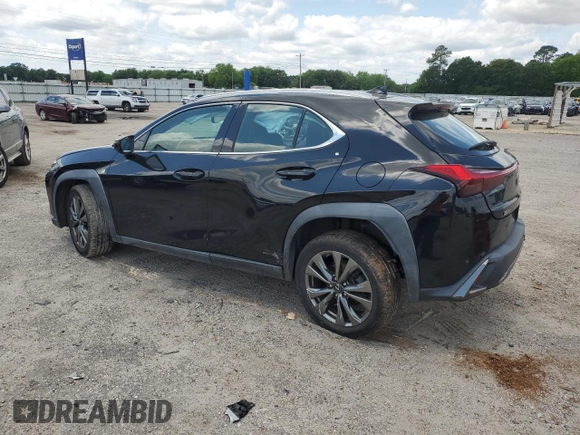 2019 Lexus UX 200 z VIN JTHY3JBH0K2001027, wystawiony jako Copart lot #56859105 z przebiegiem 81 726 mil mil oraz Szkoda całkowita • Salvage title. Historia ofert i sprzedaży dostępna na DreamBid. Obrazek 2.
