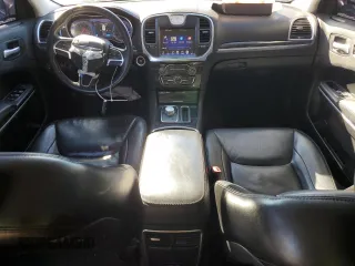 2016 Chrysler 300 Limited with VIN 2C3CCARG3GH208328, listed as a Copart auction lot 42081985 with 118,382 mi miles and Salvage Title. Bid and sale history available at DreamBid. Image 8.