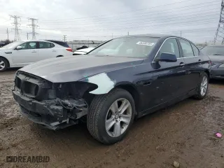 2013 BMW 5 Series 528i xDrive with VIN WBAXH5C58DD115498, listed as a Copart auction lot 46330755 with 130,551 mi miles and Salvage Title. Bid and sale history available at carsss.com. Image 1.