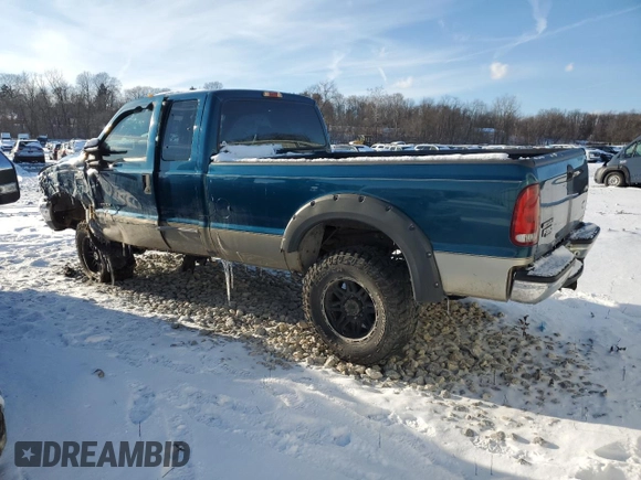 2000 Ford F-350 XL with VIN 1FTSX31F9YEB88587, listed as a Copart auction lot 45626735 with 123,973 mi miles and Salvage Title. Bid and sale history available at DreamBid. Image 2.