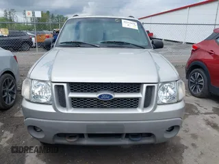 2002 Ford Explorer Sport XLS с VIN 1FMZU70E62UD50921, выставлен на аукционе IAAI как лот 42113628 с пробегом 274 135 миль миль и . История ставок и продаж доступна на DreamBid. Изображение 11.