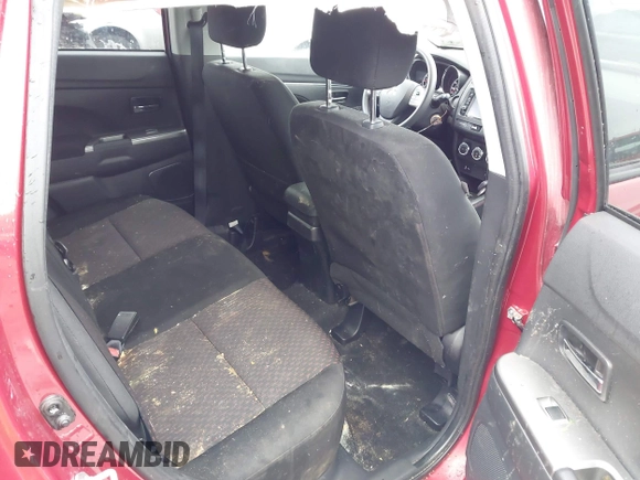 2019 Mitsubishi Outlander ES z VIN JA4AR3AU5KU030436, wystawiony jako IAAI lot #41509150 z przebiegiem 72 657 mil mil oraz . Historia ofert i sprzedaży dostępna na DreamBid. Obrazek 8.