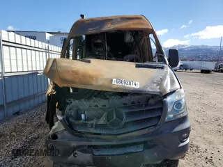 2016 Freightliner Sprinter with VIN WDYFE8CD7GP345041, listed as a Copart auction lot 68692074 with Not Provided miles and Salvage Title. Bid and sale history available at DreamBid. Image 5.