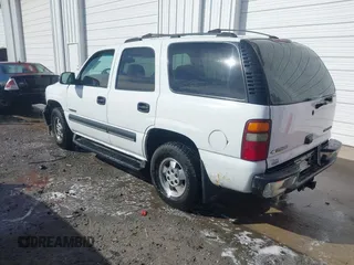 2003 Chevrolet Tahoe LS with VIN 1GNEK13Z63J161362, listed as a IAAI auction lot 41640270 with 241,882 mi miles. Bid and sale history available at carsss.com. Image 3.