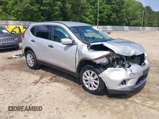 2016 Nissan Rogue SV z VIN 5N1AT2MM5GC771353, wystawiony jako IAAI lot #42224890 z przebiegiem 61 478 mil mil oraz . Historia ofert i sprzedaży dostępna na DreamBid. Obrazek 1.