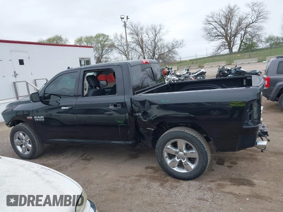 2016 Ram 1500 Big Horn z VIN 3C6RR7LT4GG384177, wystawiony jako IAAI lot #42076327 z przebiegiem 97 572 mil mil oraz . Historia ofert i sprzedaży dostępna na DreamBid. Obrazek 15.