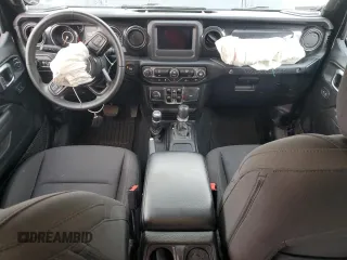 2022 Jeep Wrangler Unlimited High Tide with VIN 1C4HJXDG4NW179888, listed as a Copart auction lot 82601624 with 15,631 mi miles and Salvage Title. Bid and sale history available at DreamBid. Image 8.