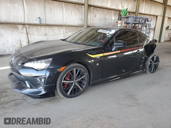 2019 Toyota 86 GT z VIN JF1ZNAE19K9701575, wystawiony jako Copart lot #55909595 z przebiegiem 45 739 mil mil oraz Szkoda całkowita • Salvage title. Historia ofert i sprzedaży dostępna na DreamBid. Obrazek 1.