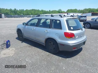 2004 Mitsubishi Outlander LS z VIN JA4LZ31FX4U004668, wystawiony jako IAAI lot #42316907 z przebiegiem 218 497 mil mil oraz . Historia ofert i sprzedaży dostępna na DreamBid. Obrazek 3.