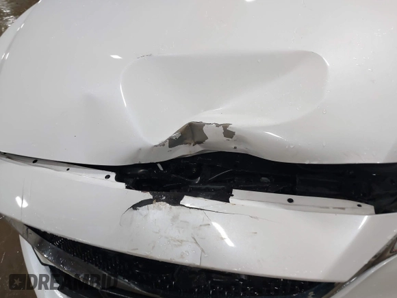 2019 Mazda 6 Grand Touring with VIN JM1GL1TYXK1505439, listed as a IAAI auction lot 41672678 with 52,990 mi miles and . Bid and sale history available at carsss.com. Image 6.