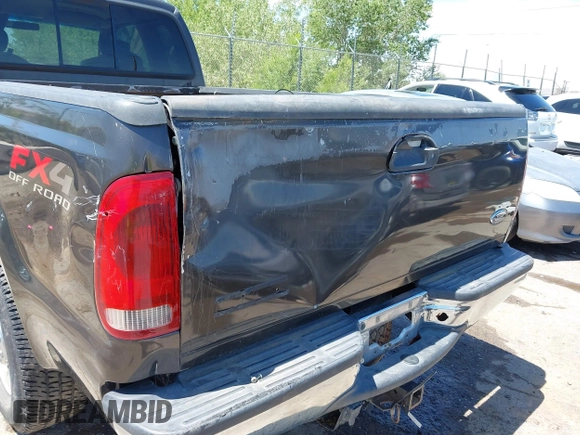2006 Ford F-250 XL с VIN 1FTSX21P46EB63967, выставлен на аукционе IAAI как лот 42448401 с пробегом 258 781 миль миль и . История ставок и продаж доступна на DreamBid. Изображение 6.