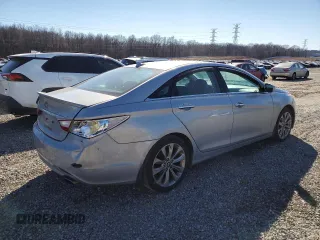 2013 Hyundai Sonata SE z VIN 5NPEC4AC7DH786496, wystawiony jako Copart lot #47479885 z przebiegiem 158 561 mil mil oraz Czysty tytuł • Clean title. Historia ofert i sprzedaży dostępna na DreamBid. Obrazek 3.