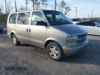 2005 Chevrolet Astro with VIN 1GNDM19X75B115399, listed as a IAAI auction lot 41474816 with 181,165 mi miles. Bid and sale history available at carsss.com. Image 1.