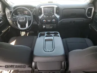 2021 GMC Sierra 1500 Elevation with VIN 3GTU9CED2MG481021, listed as a Copart auction lot 43946165 with 39,820 mi miles and Salvage Title. Bid and sale history available at DreamBid. Image 8.