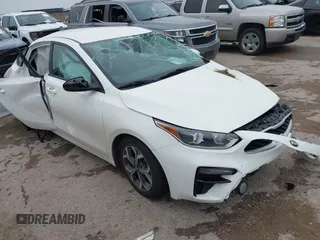 2019 Kia Forte LXS z VIN 3KPF24AD4KE108466, wystawiony jako IAAI lot #42159458 z przebiegiem 83 364 mil mil oraz . Historia ofert i sprzedaży dostępna na DreamBid. Obrazek 1.