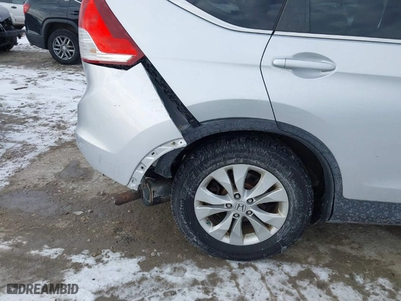 2013 Honda CR-V EX with VIN 2HKRM4H52DH646703, listed as a IAAI auction lot 41352372 with NaN miles. Bid and sale history available at carsss.com. Image 6.