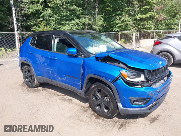 2018 Jeep Compass Latitude with VIN 3C4NJCBB7JT327275, listed as a IAAI auction lot 40176960 with 74,320 mi miles. Bid and sale history available at carsss.com. Image 1.