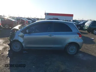 2009 Toyota Yaris with VIN JTDJT903695269078, listed as a IAAI auction lot 41431408 with 231,791 mi miles. Bid and sale history available at carsss.com. Image 14.