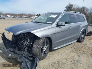 2015 Mercedes-Benz GL-Class GL 550 with VIN 4JGDF7DE2FA488946, listed as a IAAI auction lot 41769097 with 74,414 mi miles. Bid and sale history available at carsss.com. Image 18.