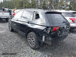 2019 Volkswagen Tiguan SE with VIN 3VV2B7AX3KM024186, listed as a IAAI auction lot 41813979 with 48,525 mi miles. Bid and sale history available at carsss.com. Image 3.