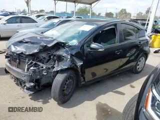 2012 Toyota Prius One z VIN JTDKDTB33C1501551, wystawiony jako IAAI lot #41912355 z przebiegiem 122 211 mil mil oraz . Historia ofert i sprzedaży dostępna na DreamBid. Obrazek 2.