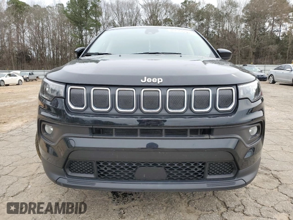 2022 Jeep Compass Altitude with VIN 3C4NJCBB4NT218584, listed as a Copart auction lot 46236294 with 25,805 mi miles and Salvage title. Bid and sale history available at DreamBid. Image 5.