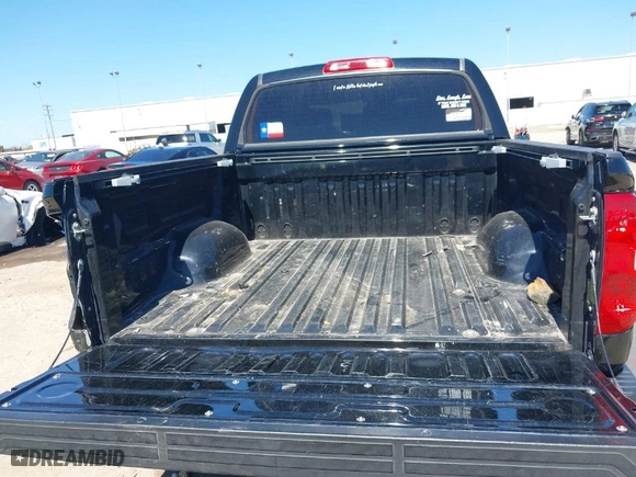 2018 Toyota Tundra 4WD SR5 with VIN 5TFAW5F14JX772459, listed as a IAAI auction lot 41759097 with 89,571 mi miles. Bid and sale history available at carsss.com. Image 18.