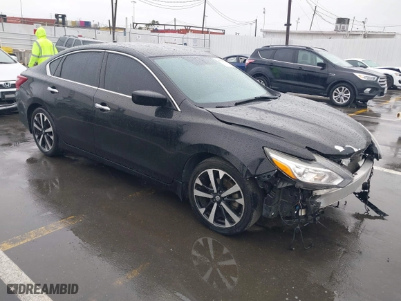2018 Nissan Altima 2.5 SV with VIN 1N4AL3AP9JC117719, listed as a IAAI auction lot 41720521 with 103,541 mi miles. Bid and sale history available at carsss.com. Image 1.