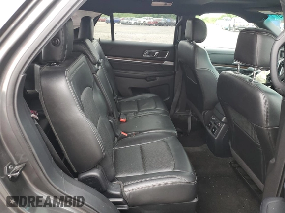 2016 Ford Explorer Limited z VIN 1FM5K8F84GGC49362, wystawiony jako Copart lot #55759545 z przebiegiem 135 188 mil mil oraz Szkoda całkowita • Salvage title. Historia ofert i sprzedaży dostępna na DreamBid. Obrazek 11.