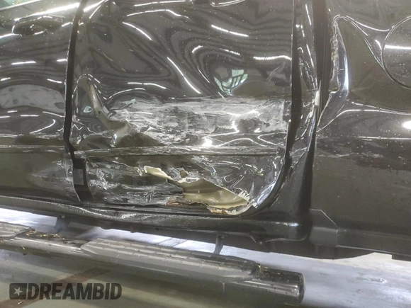 2016 Chevrolet Silverado 1500 LT with VIN 1GCVKREC0GZ414635, listed as a Copart auction lot 55832915 with 25,095 mi miles and Salvage Title. Bid and sale history available at DreamBid. Image 13.