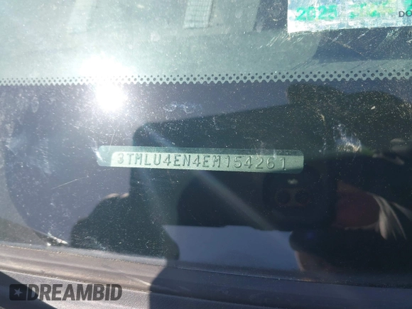 2014 Toyota Tacoma with VIN 3TMLU4EN4EM154261, listed as a IAAI auction lot 42119237 with 211,929 mi miles and . Bid and sale history available at DreamBid. Image 18.