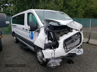 2023 Ford Transit Passenger XL with VIN 1FBAX9Y81PKC05893, listed as a Copart auction lot 66302764 with 4,084 mi miles and Salvage Title. Bid and sale history available at DreamBid. Image 4.