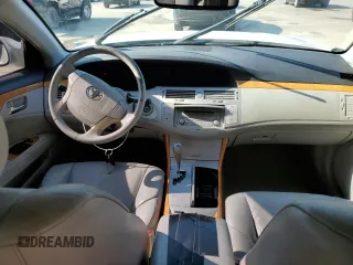 2007 Toyota Avalon XL z VIN 4T1BK36B87U251036, wystawiony jako Copart lot #52417095 z przebiegiem 218 502 mil mil oraz Szkoda całkowita • Salvage title. Historia ofert i sprzedaży dostępna na DreamBid. Obrazek 8.