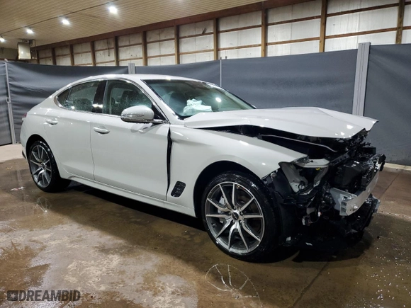 2025 Genesis G70 2.5T with VIN KMTG34SC1SU152015, listed as a Copart auction lot 85240954 with 3,378 mi miles and Salvage Title. Bid and sale history available at carsss.com. Image 4.