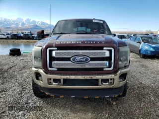 2011 Ford F-350 XL with VIN 1FT8W3BT8BEC22964, listed as a Copart auction lot 41639425 with 409,021 mi miles and Salvage Title. Bid and sale history available at DreamBid. Image 5.