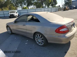 2006 Mercedes-Benz CLK 3.5L with VIN WDBTJ56J86F166827, listed as a Copart auction lot 54615655 with 104,870 mi miles and Clean Title. Bid and sale history available at carsss.com. Image 2.