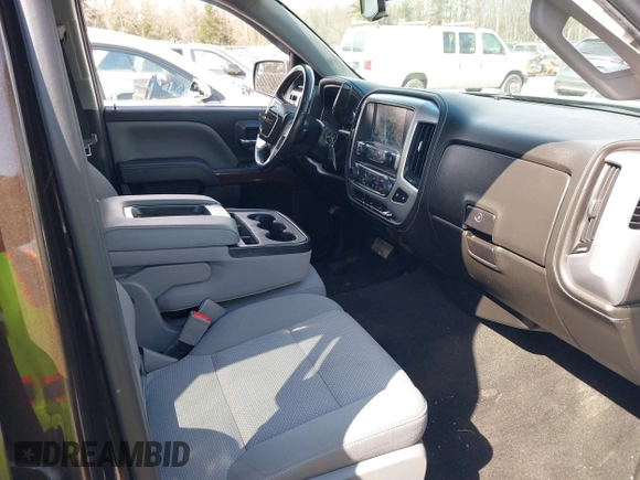 2018 GMC Sierra 1500 SLE z VIN 1GTV2MEC3JZ143967, wystawiony jako IAAI lot #41853850 z przebiegiem 80 205 mil mil oraz . Historia ofert i sprzedaży dostępna na DreamBid. Obrazek 5.