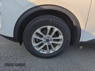 2020 Ford Escape SE с VIN 1FMCU9G63LUB81314, выставлен на аукционе IAAI как лот 42905132 с пробегом 44 436 миль миль и . История ставок и продаж доступна на DreamBid. Изображение 22.