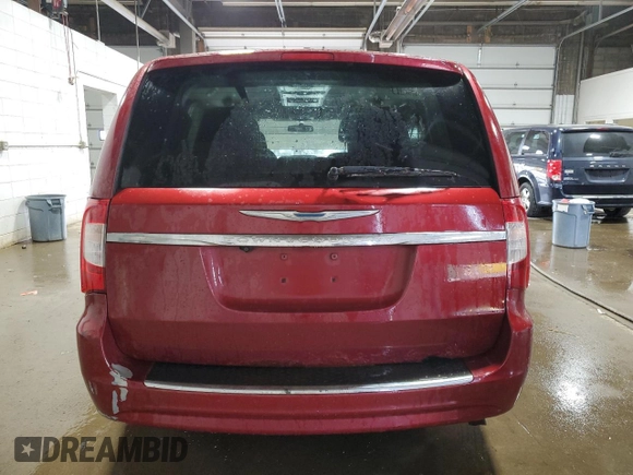 2011 Chrysler Town & Country Touring z VIN 2A4RR5DG4BR633394, wystawiony jako Copart lot #72238724 z przebiegiem 142 420 mil mil oraz Czysty tytuł • Clean title. Historia ofert i sprzedaży dostępna na DreamBid. Obrazek 6.