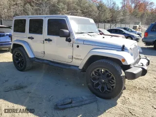 2011 Jeep Wrangler Unlimited Sahara with VIN 1J4BA5H16BL627992, listed as a Copart auction lot 76204814 with 197,843 mi miles and Clean Title. Bid and sale history available at carsss.com. Image 5.