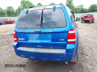 2011 Ford Escape XLT with VIN 1FMCU9DG8BKA61208, listed as a IAAI auction lot 42513500 with 86,802 mi miles and . Bid and sale history available at DreamBid. Image 16.